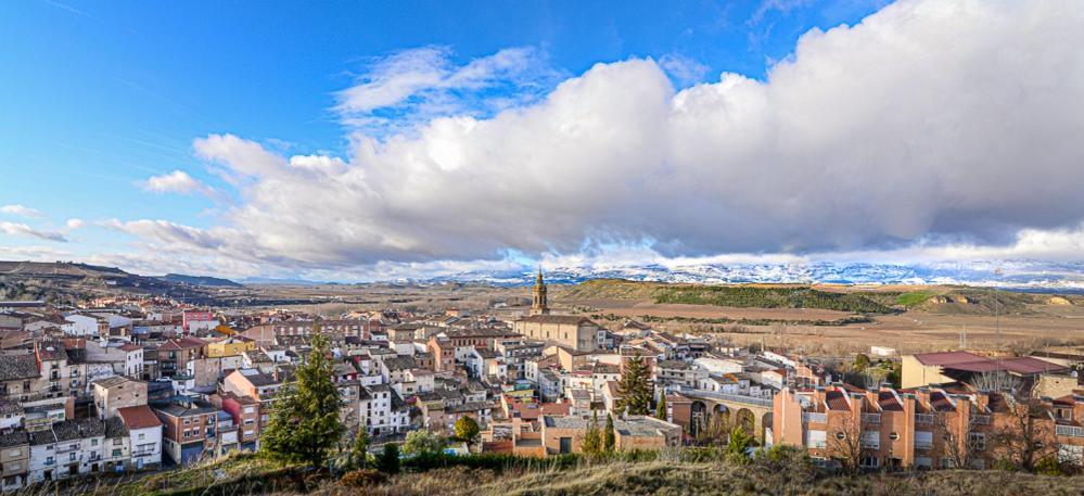 Apartamento Virgen Del Valle Cenicero Bagian luar foto